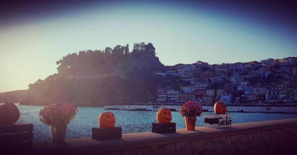 Paschali Apartment With 1 Bedroom In Ammoudia Parga Exterior foto