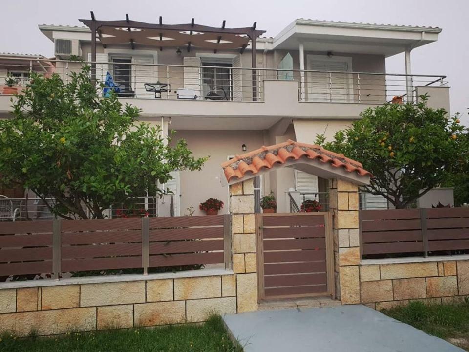 Paschali Apartment With 1 Bedroom In Ammoudia Parga Exterior foto